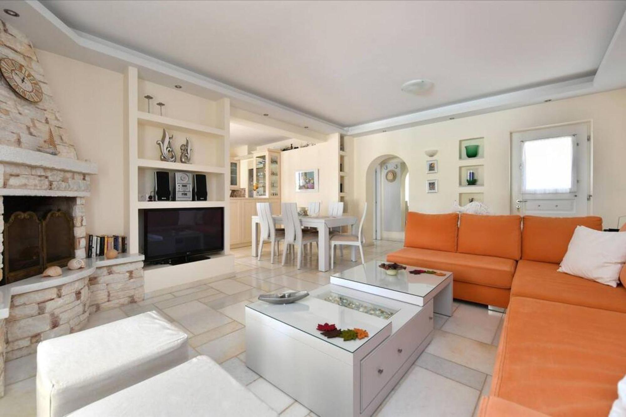 Villa Dionysos In Aliki מראה חיצוני תמונה
