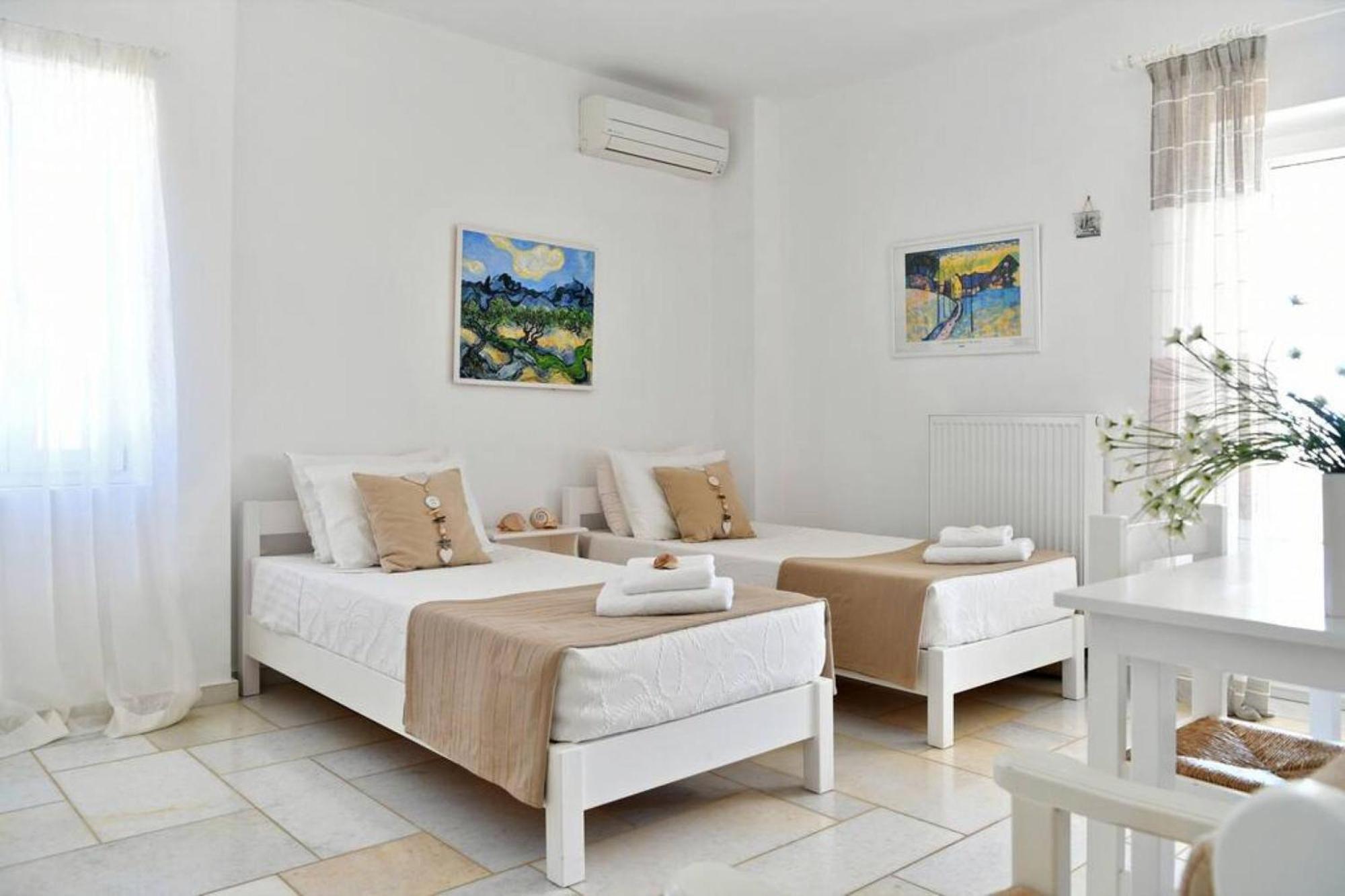 Villa Dionysos In Aliki מראה חיצוני תמונה