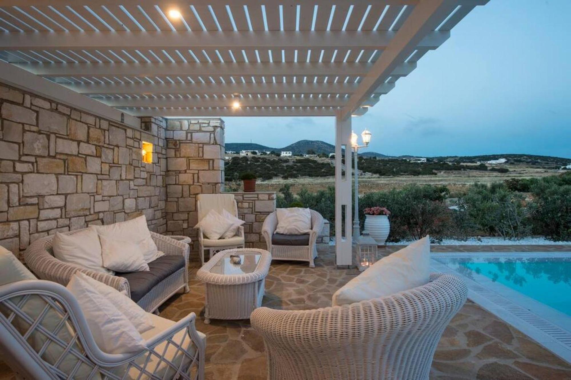 Villa Dionysos In Aliki מראה חיצוני תמונה