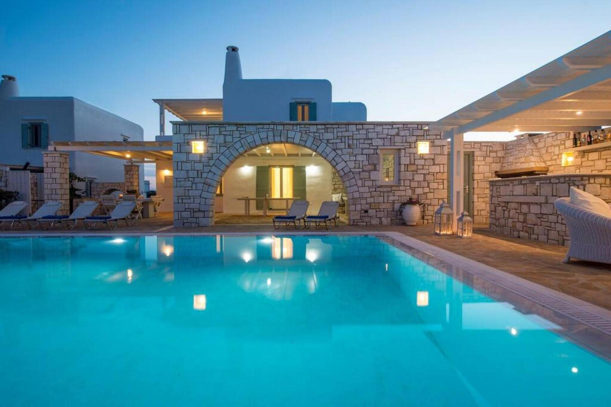 Villa Dionysos In Aliki מראה חיצוני תמונה