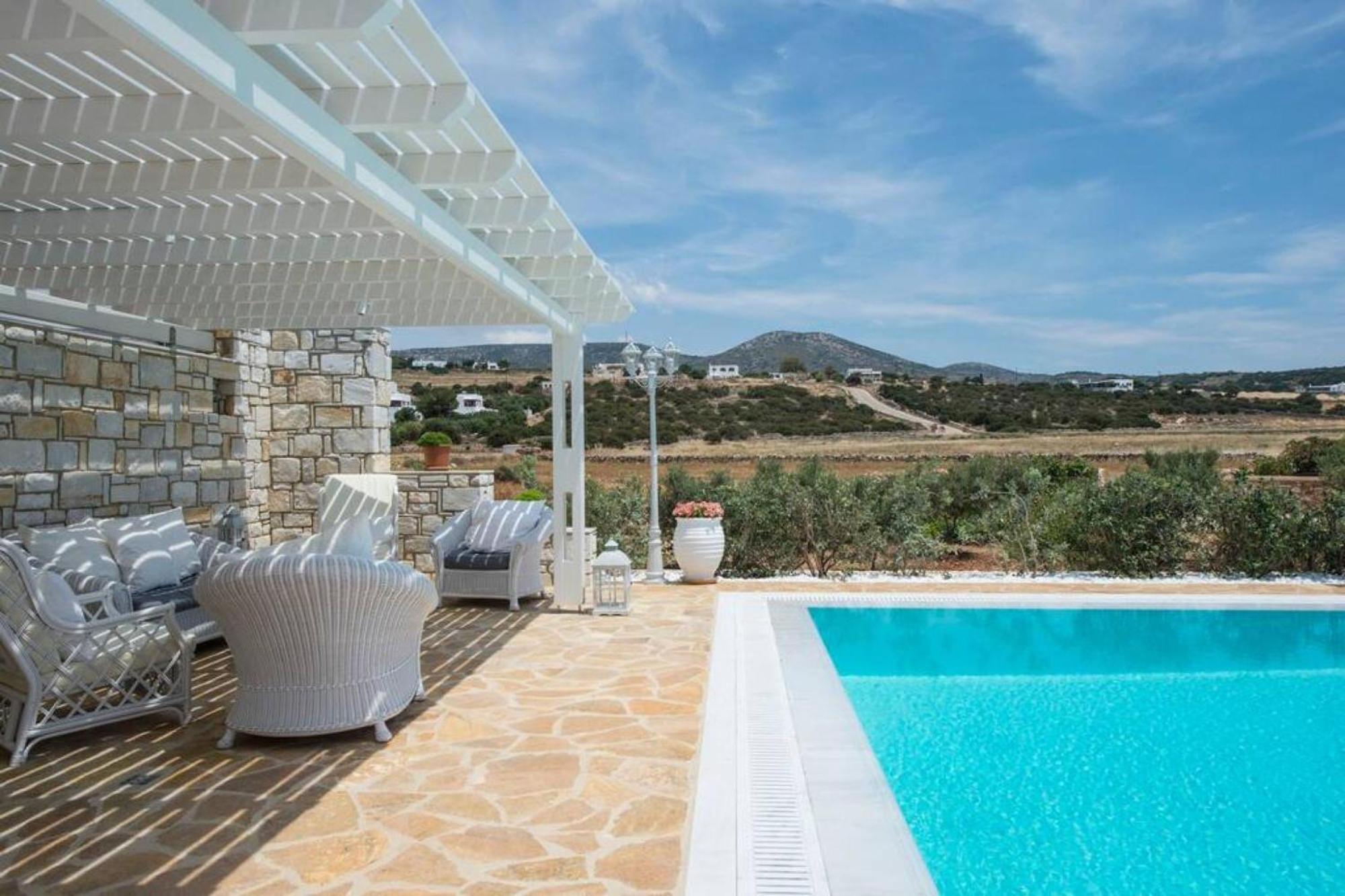 Villa Dionysos In Aliki מראה חיצוני תמונה