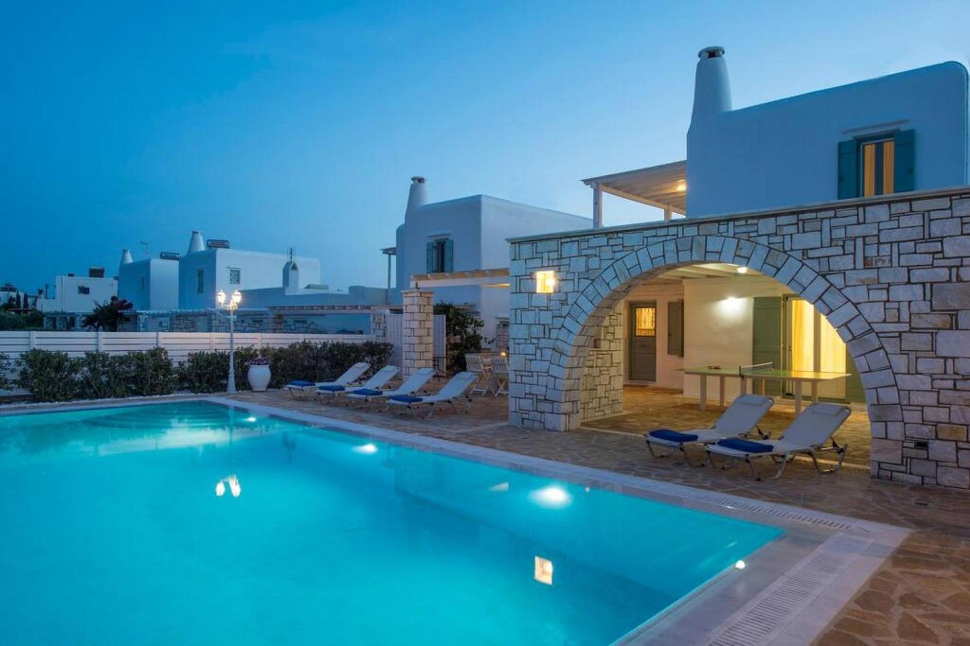 Villa Dionysos In Aliki מראה חיצוני תמונה
