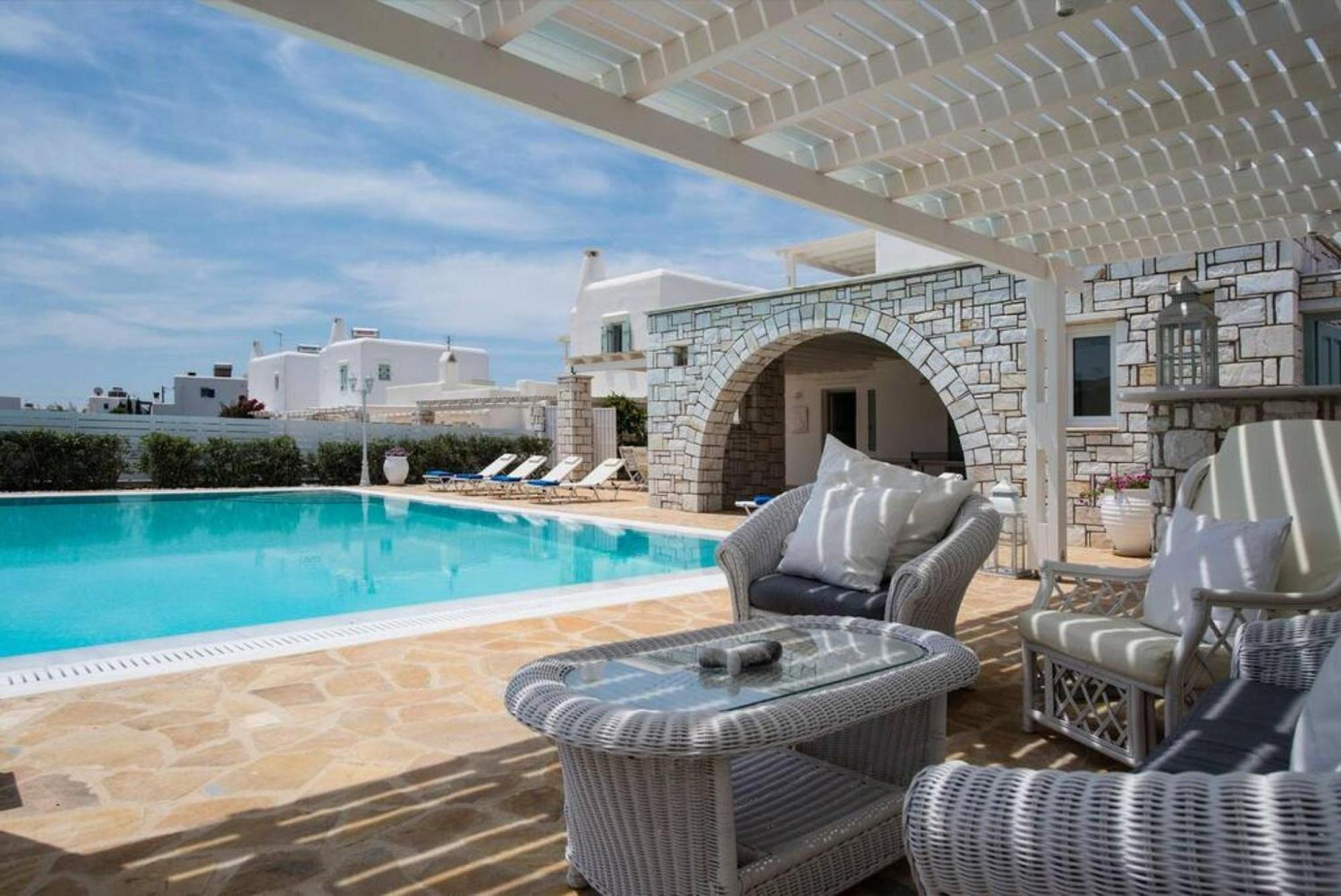 Villa Dionysos In Aliki מראה חיצוני תמונה